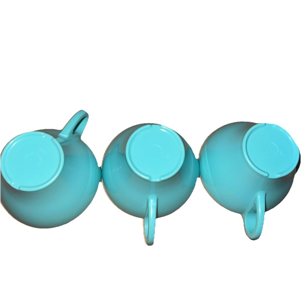 Vintage Melmac Melamine Tea Cups Blue Turquoise Set Of 3 - Picture 9 of 10